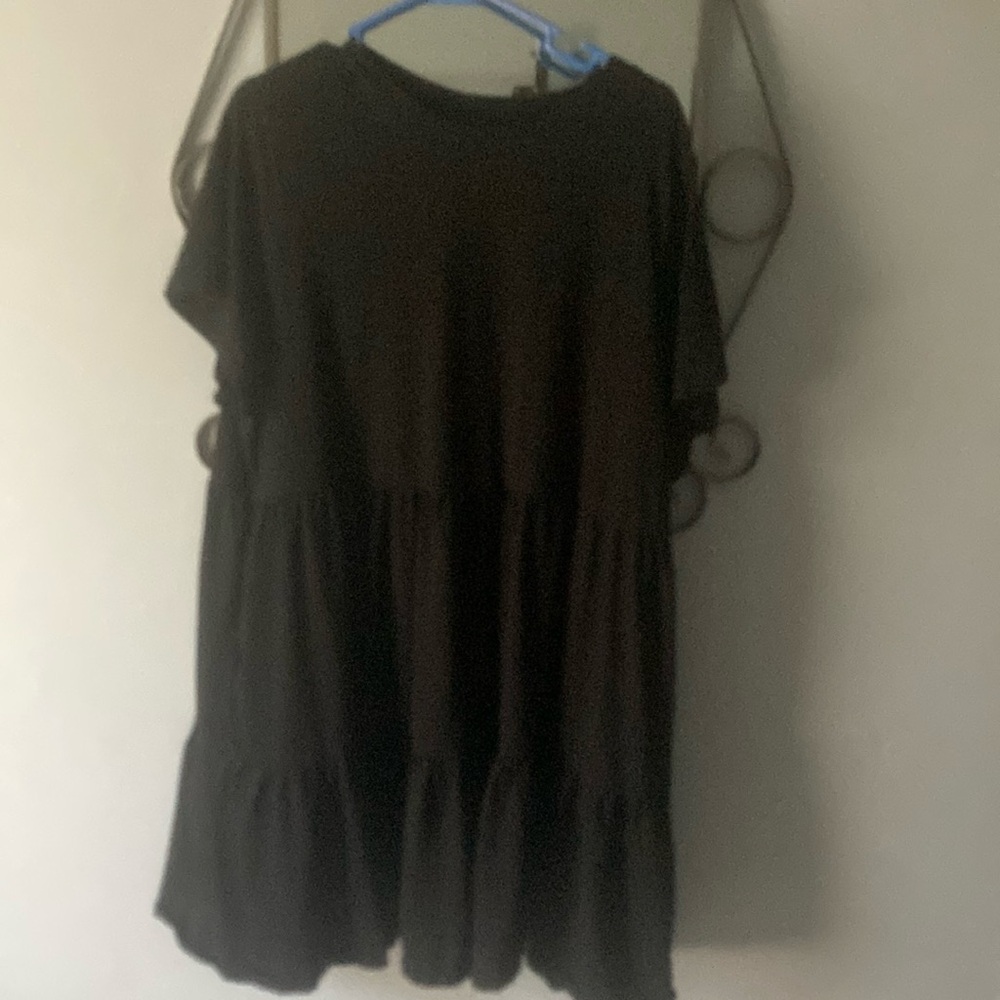 Ladies sz XXL Black ruffled Tshirt dress